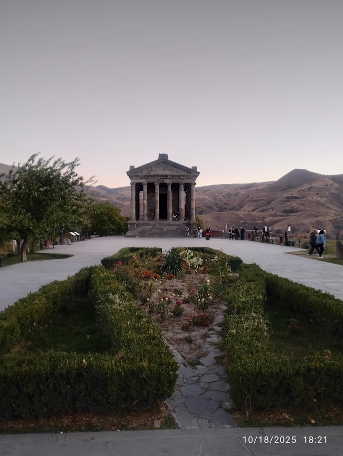 GARNI TEMPLE