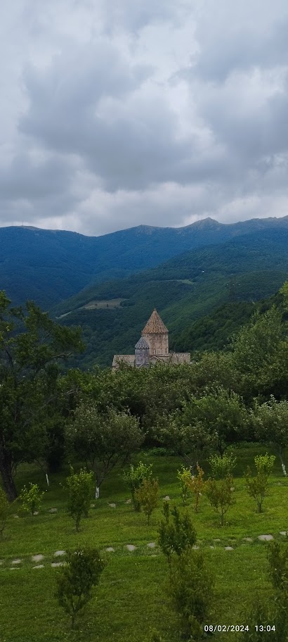 TATEV MONSTRY